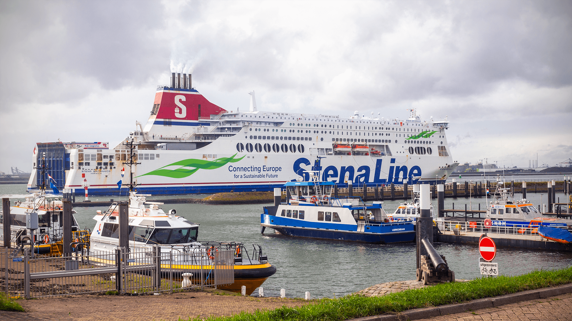 Have a website created for your company or organization by ComBron in Hoek van Holland. Have a website created for your company or organization by ComBron in Hoek van Holland.